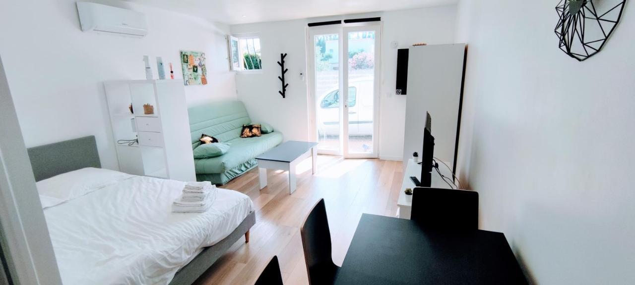 Appartement Climatise Golfe-Juan Plage Vallauris Exterior photo